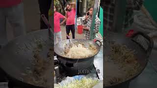 Noodles recipe streetfood shorts status whatsappstatus noodles noodlesrecipe chickennoodles [upl. by Rondon377]