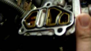 How to install a vtec gasket 9295 d series motors [upl. by Rubens]