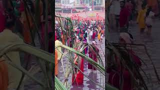 Nirdhan pukar devo bhojpuri song chhathpuja viralvideo bhojpuri bhojpurisong train tered [upl. by Retsae]