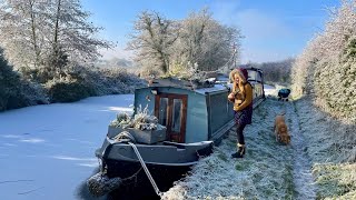 174 Surviving on My Narrowboat in Freezing Temperatures [upl. by Lilithe]