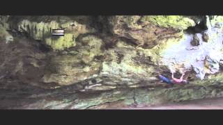 Climbing MUD MONSTER Tonsai Thailand FB 8A FA Bouldering [upl. by Frank]