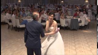 Χορός πατέρα  νύφης Οι καταπληκτικοί Father daughter dance  Penelope Mpoukitsa [upl. by Hayley434]