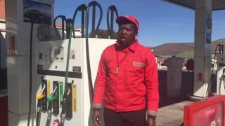 Cradock petrol attendant with a voice like Pavarotti [upl. by Inanuah]