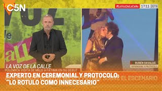 RUBÉN GAVALDÁ analizó el BESO de JAVIER MILEI a FÁTIMA FLÓREZ en el ESCENARIO [upl. by Gnat]