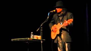 Sixto Rodriguez  I Wonder amp This Is Not A Song Its An Outburst  Dec 18 2015  Toronto [upl. by Kellda]