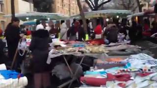 Le marché aux tissus de la Porte de Vanves le dimanche après midi [upl. by Dotty]