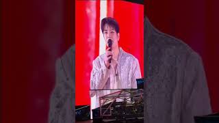 Seungmin and leeknow love Australia DominATESydney ￼ 2min skz leeminho seungmin [upl. by Artair]