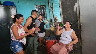 NIÑA CARMEN DEJA A TODOS CALLADOS AL TOMARSE DE UN SOLO LA CERVEZA  CHUCHA SECA EXPLOTA DE ENOJADA [upl. by Christos390]