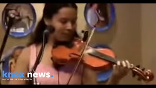 Carolina Chocolate Drops performing quotHit Em Up Stylequot [upl. by Adaliah]