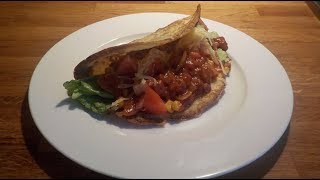 Taco schelpen en tortilla wraps maken [upl. by Attolrahc624]