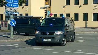 ZPKW Basisfahrzeug amp HGrKW USK Polizei München auf Einsatzfahrt [upl. by Eilsel149]