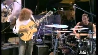 Pat Metheny  last train  minuano six eght live [upl. by Einor]