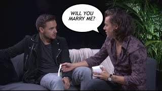 One Directions Harry Styles and Liam Payne play the Sugarscape Fourplay challenge [upl. by Thay]