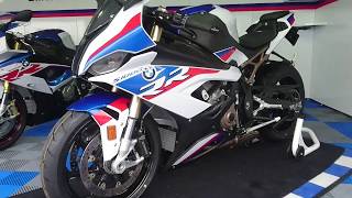 BMW S1000RR 2019  Smartvidéo en direct de notre essai [upl. by Geiss]