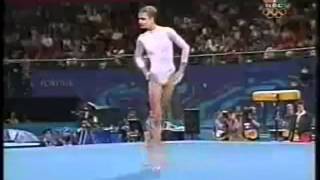 Svetlana Khorkina  Floor Exercise  2000 Olympics  Event Finals [upl. by Tohcnarf]