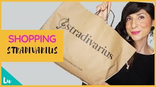 STRADIVARIUS HAUL  CLOTHES  JEANS amp PERFUME 🛍🛍🛍 [upl. by Yi]