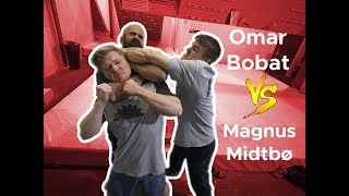 FIGHTING Magnus Midtbø  Can we DYNO in Crocs  Bouldering Bobat [upl. by Thais44]