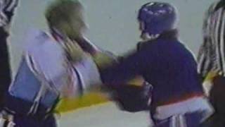 Jim Kyte vs Marty McSorley Oct 10 1985 [upl. by Anelah451]