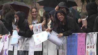 2023 Boston Marathon at Wellesley College Scream Tunnel [upl. by Martelle300]