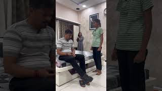 ચંપલ 🤣🤣 bhavlobhamarado pakauparul couplecomedy husbandwifecomedy patipatnicomedy [upl. by Kimberlee]