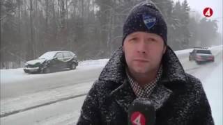 Live news photobombed by a drifting Volvo 740 [upl. by Colpin]