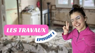 JE RÉNOVE MA PETITE MAISON 🏚️  EPISODE 1  LES TRAVAUX COMMENCENT 👷‍♀️🚧🔨 [upl. by Attenhoj]