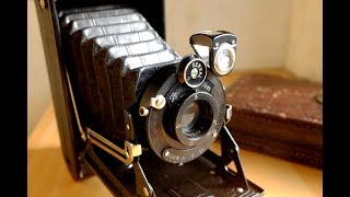 Zeiss Ikon Ikonta 5202 Ikonta C 1929 German 6x9 folding camera operation and sample photos [upl. by Maximilien79]