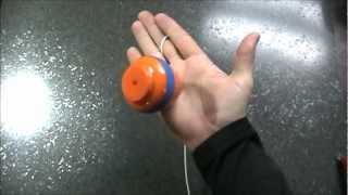 How to balance a spin top in your hand [upl. by Melba137]