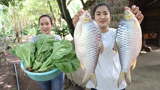 2 sisters cooking  Yummy freshwater fish cooking  Country chefs [upl. by Inalaehon]