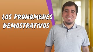 Los Pronombres Demostrativos  Brasil Escola [upl. by Dunning]