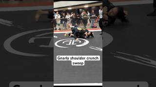 Shoulder crunch sweep bjj jiujitsugrappling combatsport mmaufc grappling fightclubjiujitsu ￼ [upl. by Isyed]