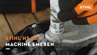 Machine smeren HS 81 R  STIHL Benzine heggenscharen [upl. by Iror726]