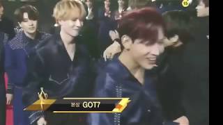 180125 BTS Jungkook amp Yugyeom GOT7 Moment at SMA 2018 [upl. by Fabrianna797]