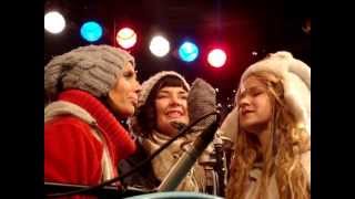 Katzenjammer  White Christmas live Brandenburger Tor Berlin [upl. by Nnylirak]