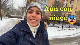 En ABRIL y aún NEVANDO🥶 Un día conmigo en ESTOCOLMOSUECIA [upl. by Enylekcaj]