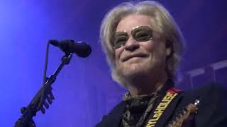 DARYL HALL Full Live Set and Encore with TODD RUNDGREN  The Wellmont Montclair NJ 52423 [upl. by Izawa]