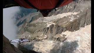 Wingsuit from Noir de Peuterey Italie [upl. by Damaris]