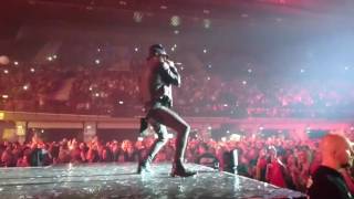 Enrique Iglesias  Bailando live Vienna 2016 [upl. by Nage630]