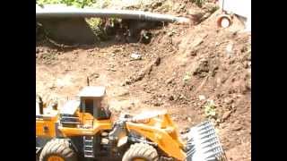 RC BIG TIPPER RC WHEEL LOADER RC CONSTRUCTION SITE [upl. by Enamrahc861]