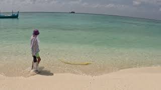 MALDIVESTHODDOO ISLAND TOUR BEACHES AND BAD THINGS cosas malas de la isla [upl. by Aiselad]