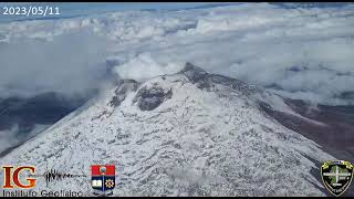 Sobrevuelo volcán Cotopaxi 20230511 [upl. by Nirrol]