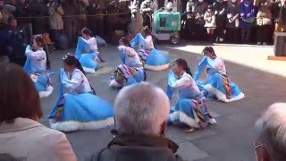 神戸南京町春節祭 かわいいチベットの踊り [upl. by Em]