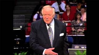 quotGathering Up The Spoilquot Rev Kenneth E Hagin on RHEMA Praise 11214 [upl. by Eatnwahs53]