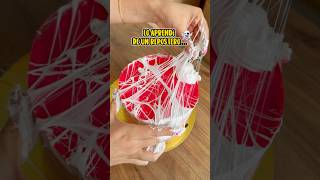 Personalizando la torta con masmelos queda genial 😍 tips tipshogar lifehacks ideascreativas [upl. by Romo]