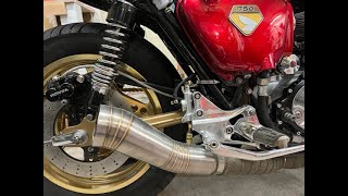 Honda CB750 cafe racer exhaust sound Love this sound [upl. by Brita]