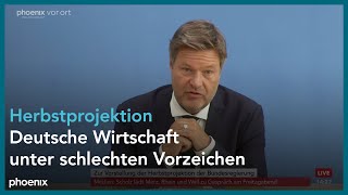 Vorstellung der Herbstprojektion der Bundesregierung mit Robert Habeck Grüne [upl. by Sarat]