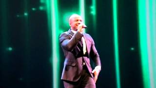 Brooklyn Tabernacle Choir quotWorship The Kingquot In This Video Onaje Jefferson [upl. by Illib]