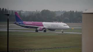 wizz air A321 lands into BHX [upl. by Elbys]