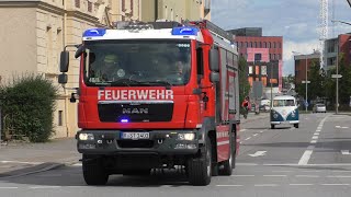 Vorrangschaltung HLF 1  KLAF BF Regensburg Einsatzfahrt Verkehrsunfall [upl. by Nue]