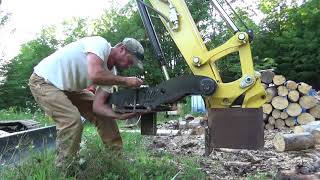 Mini excavator with mechanical wood splitteris it worth it [upl. by Camilo421]